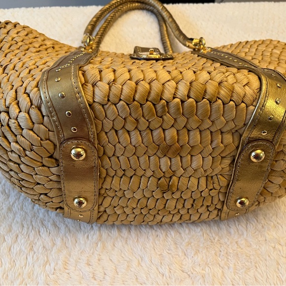 Michael Kors Santorini Raffia Gold Studded Leather Trim Shoulder Bag - Picture 8 of 9